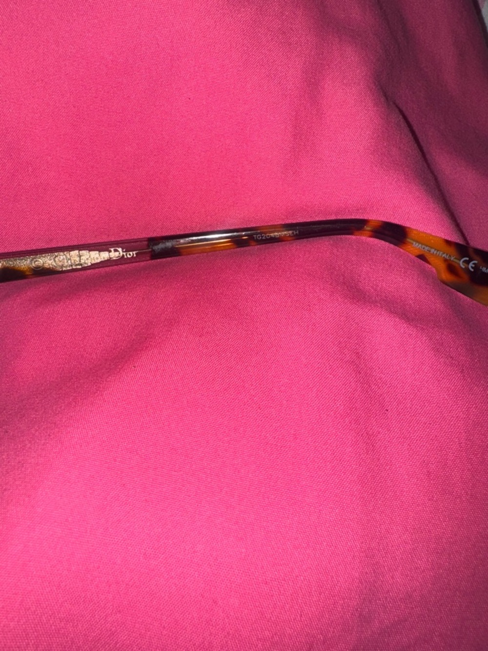 Dior Tortoiseshell Frame Sunglasses with Dark Lenses - Picture 2 of 3